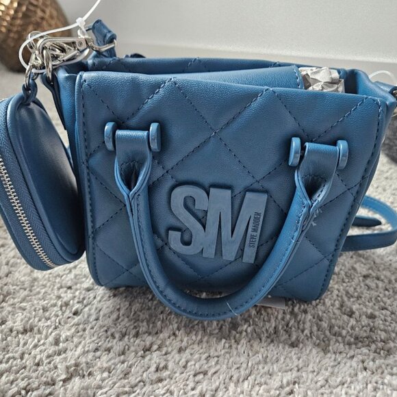 STEVE MADDEN BBABI QUILTED CROSSBODY/WRISTLET HANDBAG w/2 STRAPS-MARINE BLUE NWT - Picture 1 of 6